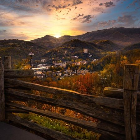 Time To Cuddle, Wifi, Near Pigeon Forge, 1089 Free Tickets Each Paid Day, Dollywood And More Exterior photo